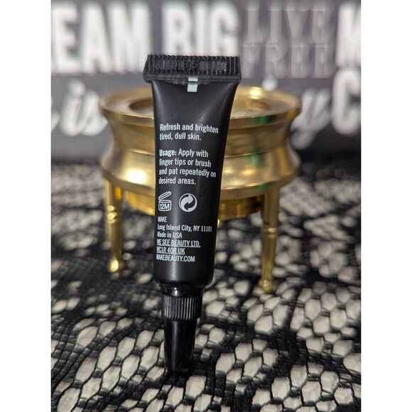 ✨3/$30 Make Beauty Face Gloss Mini - Picture 2 of 2